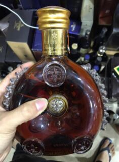 南阳卧龙兔年茅台酒瓶上门回收联系电话