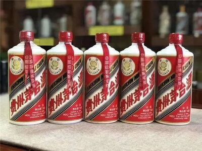 汉中15年茅台酒酒瓶子回收 汉中回收茅台酒瓶图片