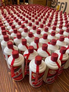 上海市南汇区临港新城上门回收53度茅台酒