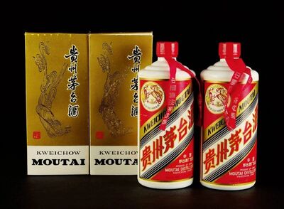 岳阳楼17年響酒瓶回收电话图片