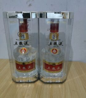 漯河大量回收30年茅台酒,三十年五粮液的回收电话