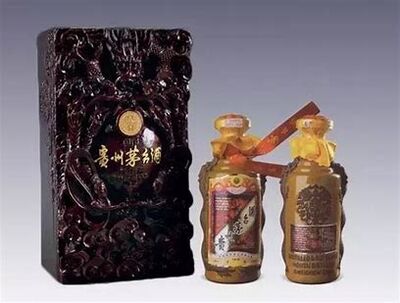 漯河长期回收五十年茅台酒瓶整箱53度茅台酒回收价格图片
