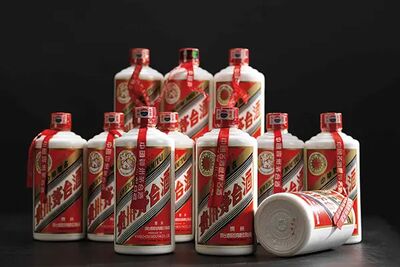 拉萨木桶红酒空瓶子回收图片