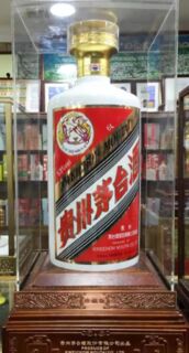 金华上门回收80年茅台酒高价回收烟酒礼品图片