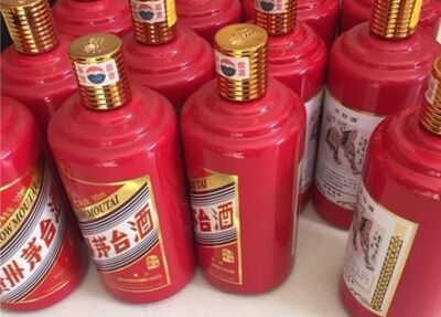 齐齐哈尔泰来附近回收飞天茅台酒 名酒回收图片