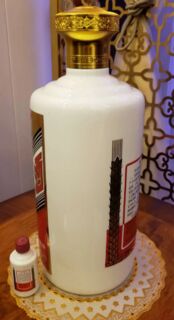 大庆回收生肖茅台酒的回收电话