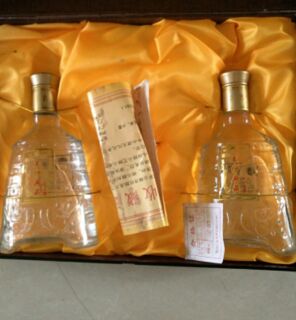 漯河葵花茅台酒瓶回收 兔茅空瓶回收