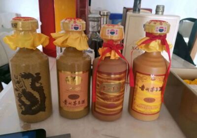 常德路易十三酒瓶回收,茅台五粮液高价回收微信鉴定图片