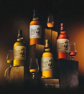 大庆回收大量五粮液,生肖茅台酒瓶礼盒回收,名酒回收,全年无休图片