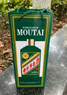 吉林高价回收年份茅台酒瓶礼盒