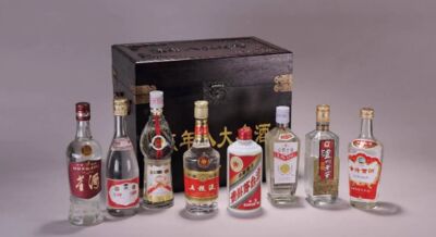 专业回收酒,厦门回收名酒老酒高档酒水的图片