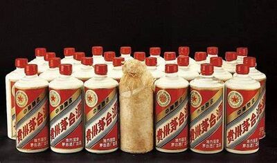 太原小店区高价回收五粮液电话上门回收茅台酒五粮液剑南春名酒图片