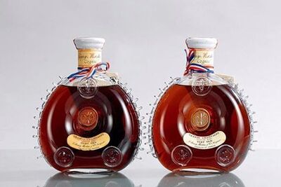玉林名酒 虫草 燕窝礼品回收 生肖茅台酒瓶回收