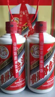 吉林本地收购年份茅台酒瓶礼盒