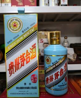 宝鸡太白大量高价回收酒瓶子 公斤茅台酒瓶回收图片