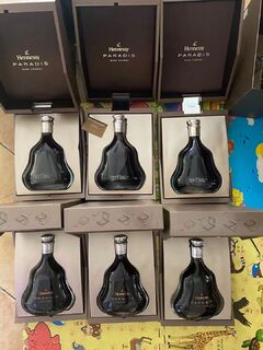 辽源上门回收茅台酒瓶电话,高档名酒洋酒红酒空瓶回收