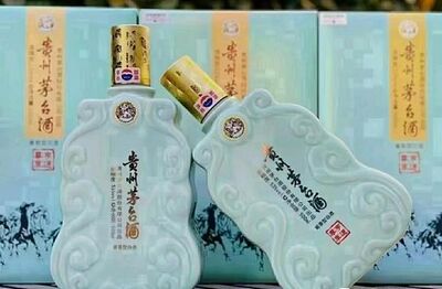 大庆本地回收生肖猪年茅台酒回收洋酒轩尼诗