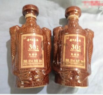 漯河高价大量回收虎年茅台酒瓶子-回收麦卡伦酒瓶