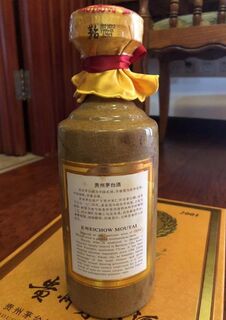 唐山长期回收老茅台酒高价收购整件茅台酒图片