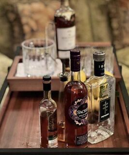 佛山茅台酒瓶回收 年份老酒上门回收图片