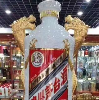陇南高价回收公斤茅台酒回收红酒作品一号图片