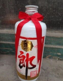 丹东诚信回收鉴定红酒,高价收购53度白酒商家地址