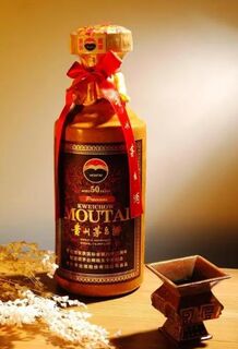 绵阳53度白酒名酒收购 回收国窖1573白酒 同城上门图片