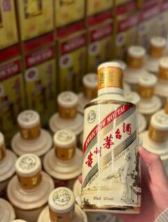 丹东24年贵州茅台酒瓶回收全国收购茅台酒瓶价值明细图片