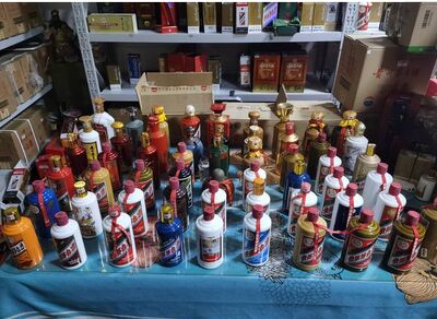 阳泉长期回收纪念茅台酒瓶高价回收冬虫夏草电话图片