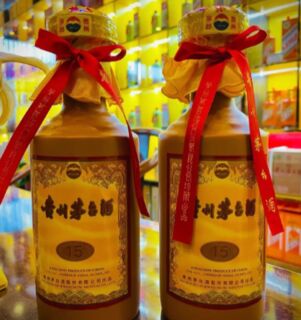 绵阳高价上门回收葵花铁盖茅台酒瓶-酒瓶回收行情咨询