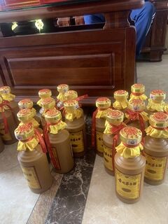 南阳巴拿马茅台酒瓶回收价格行情免费咨询