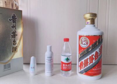 商丘夏邑收购白酒 高档红酒 就近回收酒水 茅台酒回收图片
