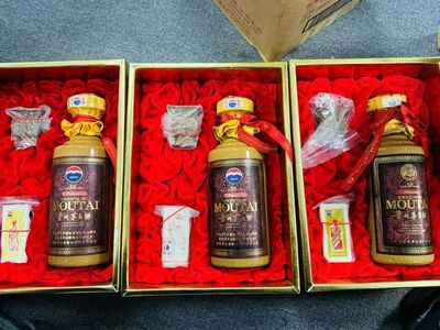 齐齐哈尔回收五十年茅台酒瓶老酒茅台酒回收电话