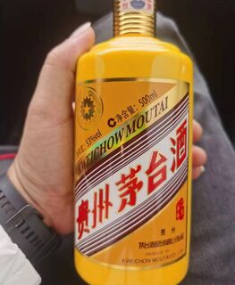 达州回收龙年茅台酒瓶子-达州高价收茅台酒空瓶子