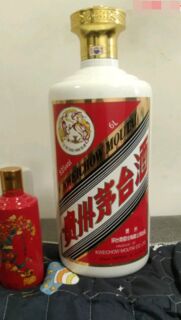漯河猴年茅台酒瓶空酒瓶子回收全国收购空酒瓶图片