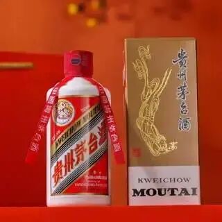 舟山名酒回收价格电话 三十年茅台酒瓶礼盒回收 免费鉴定图片