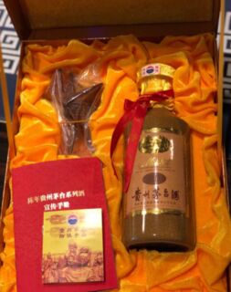 舟山各区高价回收红酒洋酒回收路易十三酒瓶图片